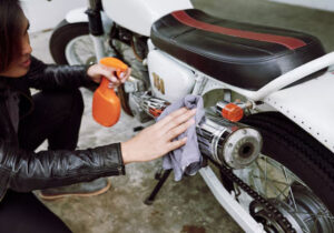 Merawat Motor