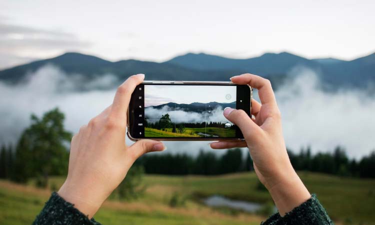 Foto Keren Pakai Smartphone